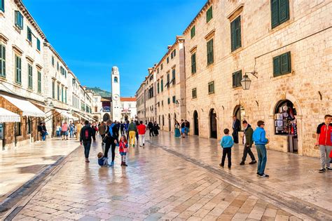 Shopping in Dubrovnik, where to go shopping 